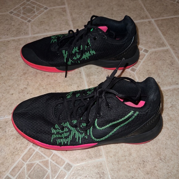 Nike Kyrie flytrap sneakers black green pink - Picture 2 of 7